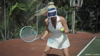 Playing Doubles - Phoenix Marie, Kelsi Monroe / Brazzers
