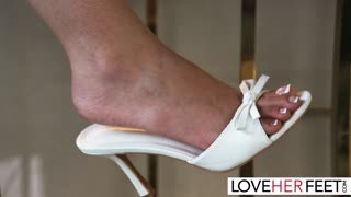 Toes To Cheer