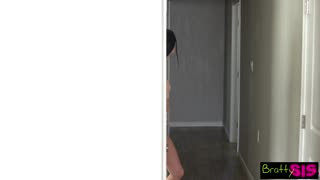 Toothbrush fucking Stepsis Jazmin Luv gets caught Masturbating Cant Refuse Stepbro's Hard Cock
