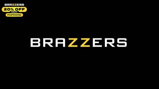 Brazzers House 4: Episode 1.Phoenix Marie, Jenna Foxx, Alexis Tae, Victoria Cakes, Kylie Rocket